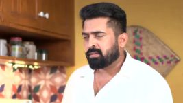 Aai Aani Baba Retire Hot Aahet S01 E166 Seema Belittles Sameer's Identity