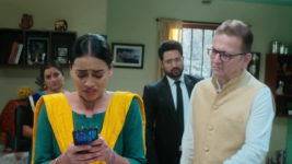 Advocate Anjali Awasthi S01 E302 Padma Under Chandrabhan's Control