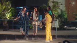 Bade Achhe Lagte Hain S04 E05 Bhagyashree Gets A Ride Home