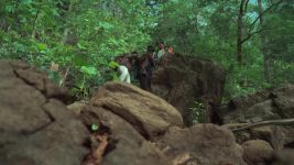 CID S02 E52 Death In The Jungle
