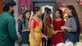 Gunde Ninda Gudi Gantalu S01 E455 Prabavathi, Shobana's Clash