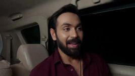 Brahma Mudi S01 E782 Rahul Confides in Rudrani
