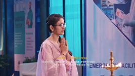 Parineeti (Colors tv) S01 E1168 Aditya Rescues Preet from Danger