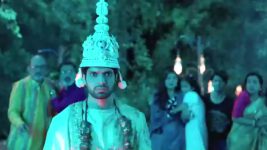 Aami Daakini S01 E23 Meera's Life In Danger