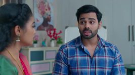 Geeta LLB (Star Maa) S01 E161 Maharadhi, Geetha's Clash