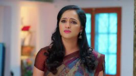 Guppedantha Manasu S01E83 Mahindra Gets Doubtful Full Episode