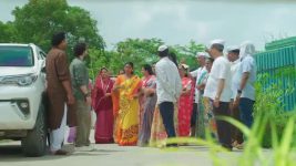 Halad Rusali Kunku Hasala (Star Pravah) S01 E18 Dushyant Faces the Villager's Wrath