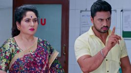 Nindu Manasulu (Star Maa) S01 E08 Gana Exposes Rajashekar's Secret