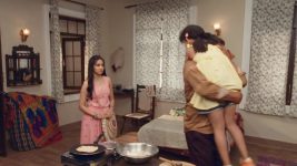 Uff Yeh Love Hai Mushkil S01 E22 Kundan Reunites With His Children