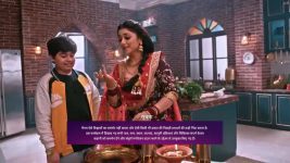 Dhaakad Beera (Colors tv) S01 E11 Samrat Leaves Alone by Train