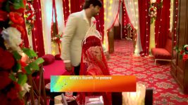 Lokkhi Jhanpi (Star Jalsha) S01 E17 Prashanta Shamed In Public