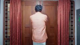Karthika Deepam S02 E437 Sridhar's Firm Call