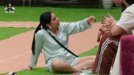 Bigg Boss (Colors tv) S19 E20 BBHin Day 19: Captain by Democracy