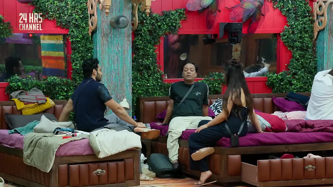 Bigg Boss S19 Hour (15 - 16) 17 Sep 2025