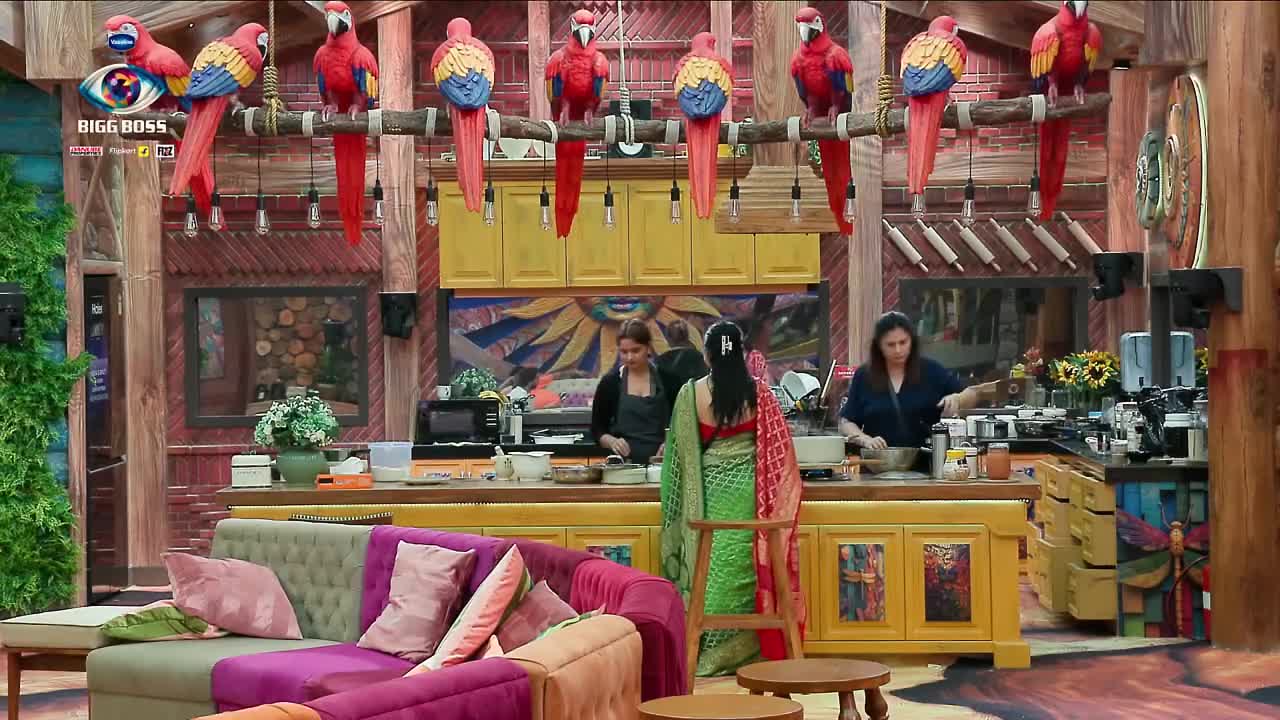 Bigg Boss S19 Hour (16 - 17) 10 Sep 2025