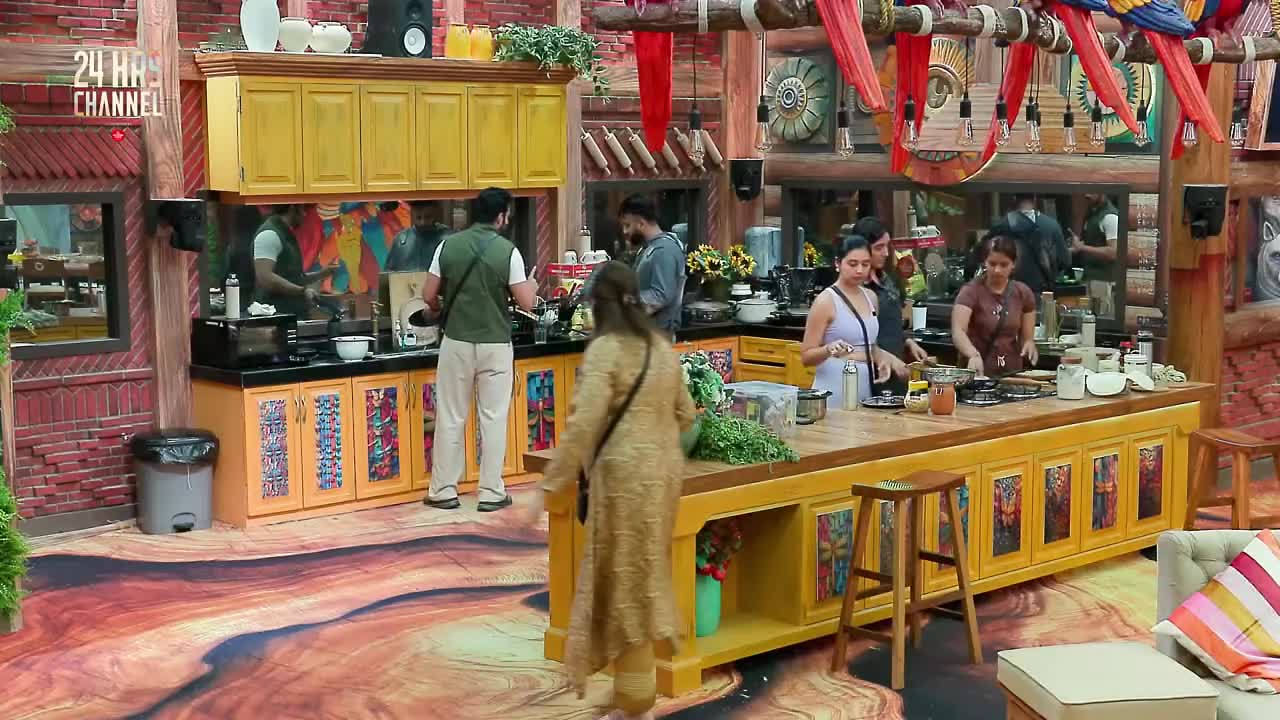 Bigg Boss S19 Hour (16 - 17) 11 Sep 2025