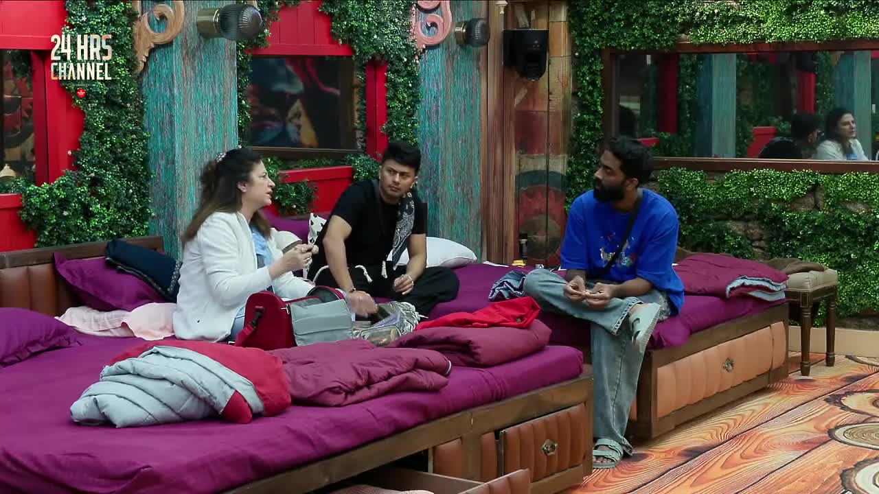 Bigg Boss S19 Hour (17 - 18) 17 Sep 2025