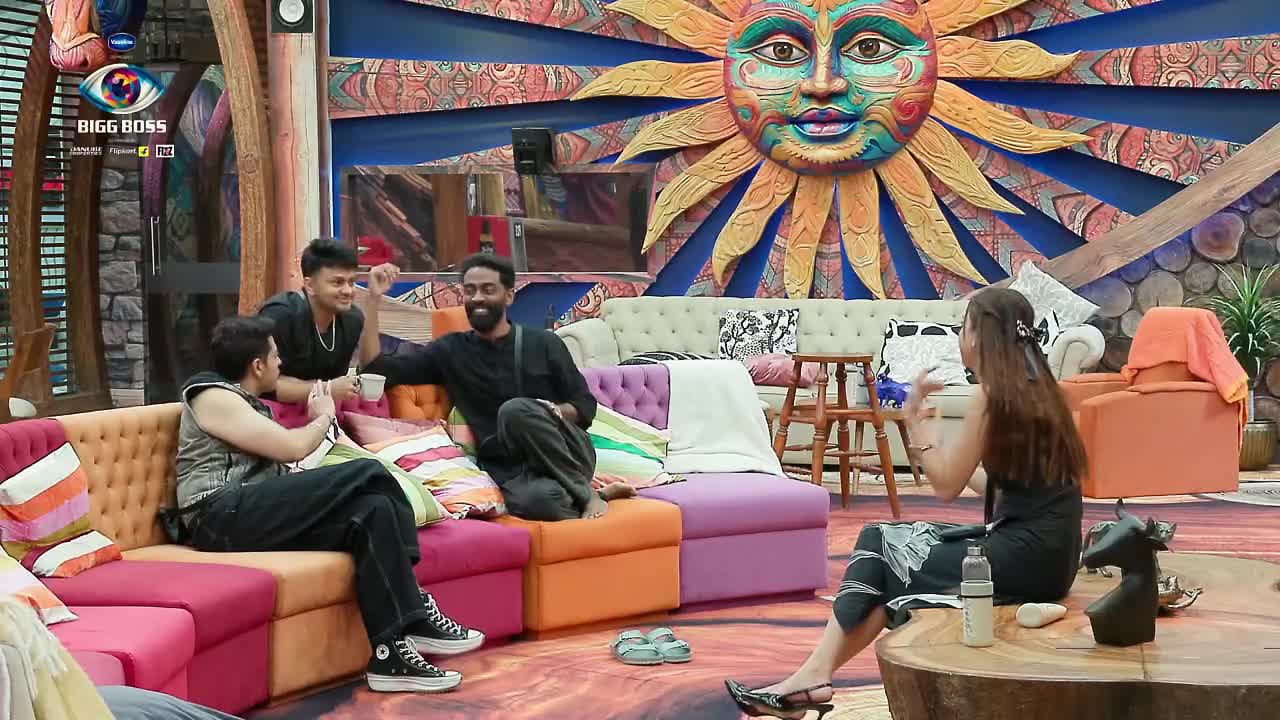Bigg Boss S19 Hour (19 - 20) 03 Sep 2025