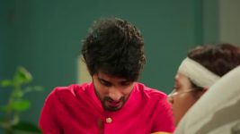 Kabhi Neem Neem Kabhi Shehad Shehad S01 E89 UV Rises against Eshwar