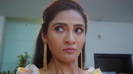 Karthika Deepam S02 E462 Shivanarayana Confronts Parijatham