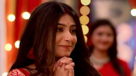 Lokkhi Jhanpi (Star Jalsha) S01 E63 Inka Opens Up to Dip
