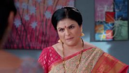 Sadhi Mansa S01 E506 Aaji Puts Neerupa in Her Place