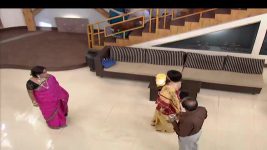 Tapur Tupur S01 E68 Debraj Forces Ratul to Drink