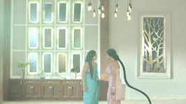 Adhe Kangal S01E198 Tara Discovers a Clue Full Episode