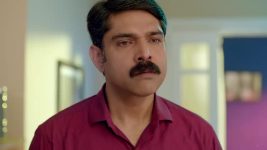 Adhe Kangal S01E246 Mohini Threatens Piya Full Episode