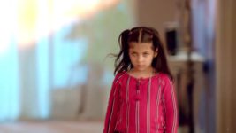 Adhe Kangal S01E311 Mohini Is Back Full Episode