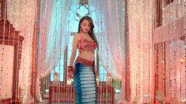 Adhe Kangal S01E94 Piya Confronts Mohini Full Episode