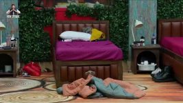 Bigg Boss (Colors tv) S19 E34 BBHin Day 33: Hamara Captain Kaisa Ho?