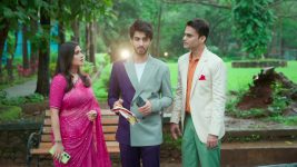 Kabhi Neem Neem Kabhi Shehad Shehad S01 E94 Will UV's Wait Be Over?