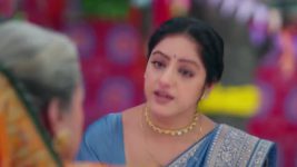 Mangal Lakshmi S01 E565 Bua Dadi Suspects Mangal's Truth