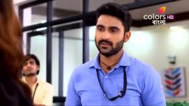 Ram Krishnaa S01 E46 Rohini's car hits a commoner;Ram is eyewitness!