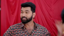 Sadhi Mansa S01 E508 Satyajeet Fulfills Meera's Dream