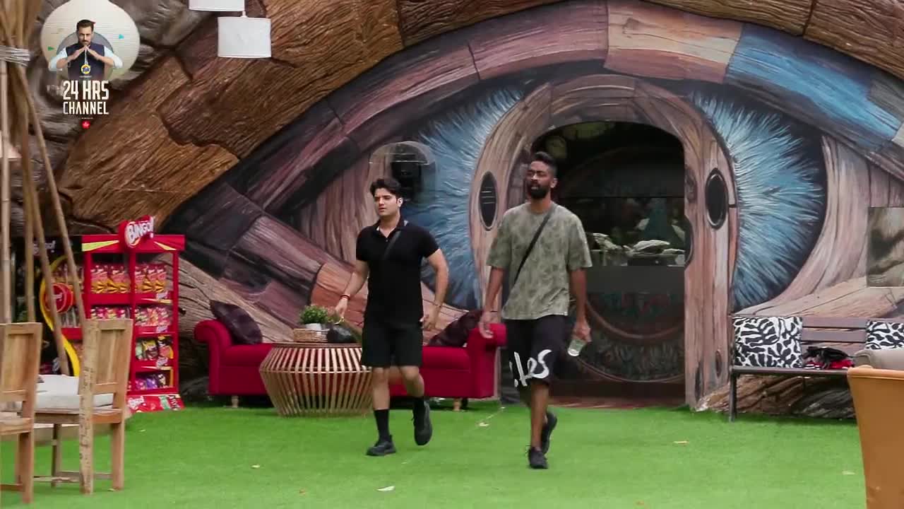 Bigg Boss S19 Hour (12 - 13) 28 Oct 2025