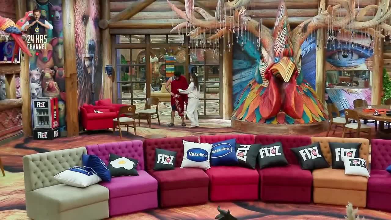 Bigg Boss S19 Hour (14 - 15) 31 Oct 2025