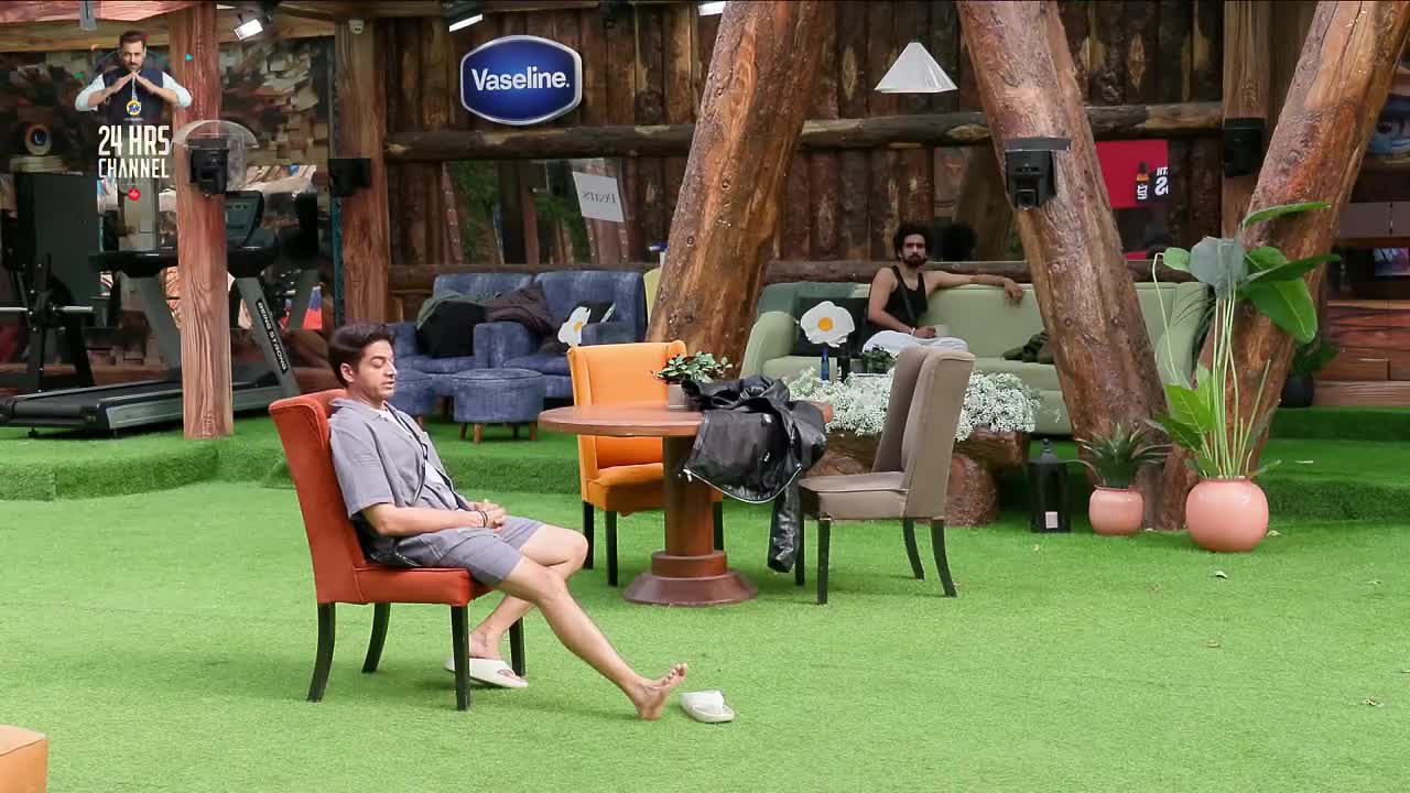Bigg Boss S19 Hour (16 - 17) 30 Oct 2025
