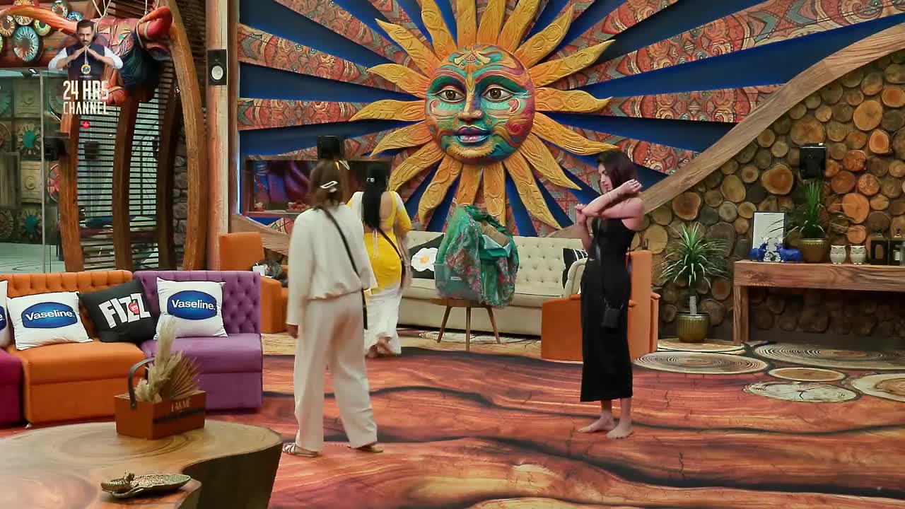 Bigg Boss S19 Hour (22 - 23) 31 Oct 2025