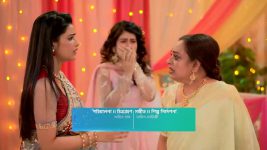 Grihoprobesh (Star Jalsha) S01 E329 Sebanti Collapses from Shock