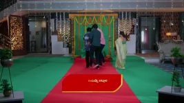 Intinti Ramayanam (Star Maa) S01 E413 Parvati Lashes Out at Shreya