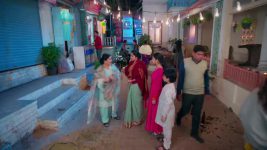 Mangal Lakshmi S01 E593 Kartik Searches for Lakshmi