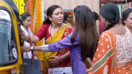Pushpa Impossible S01 E1050 Deepti Breaks Down