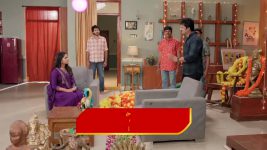 Saptapadi (Star Maa) S01 E33 Eeshwar Prasad Remains Adamant