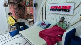Bigg Boss (Colors tv) S19 E47 BBHin Day 46: Race Kicks off in Kaptaani Joota!
