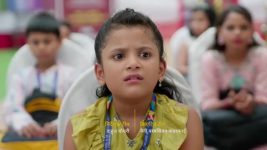 Binddii S01 E35 Daya Grows Suspicious
