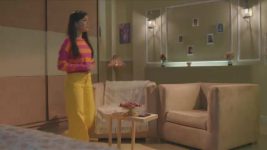 Lapandav (Star Pravah) S01 E18 Tejaswini Targets Sakhi's Diary