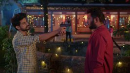 Lapandav (Star Pravah) S01 E34 Kanha Outsmarts Tejaswini's Spy