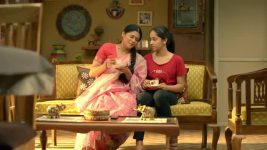 Pushpa Impossible S01E13 Chawl Mein Adjust Full Episode